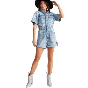 Free People Womens Medium Wash Denim Marci Cuffed Shortall Romper Medium NWT